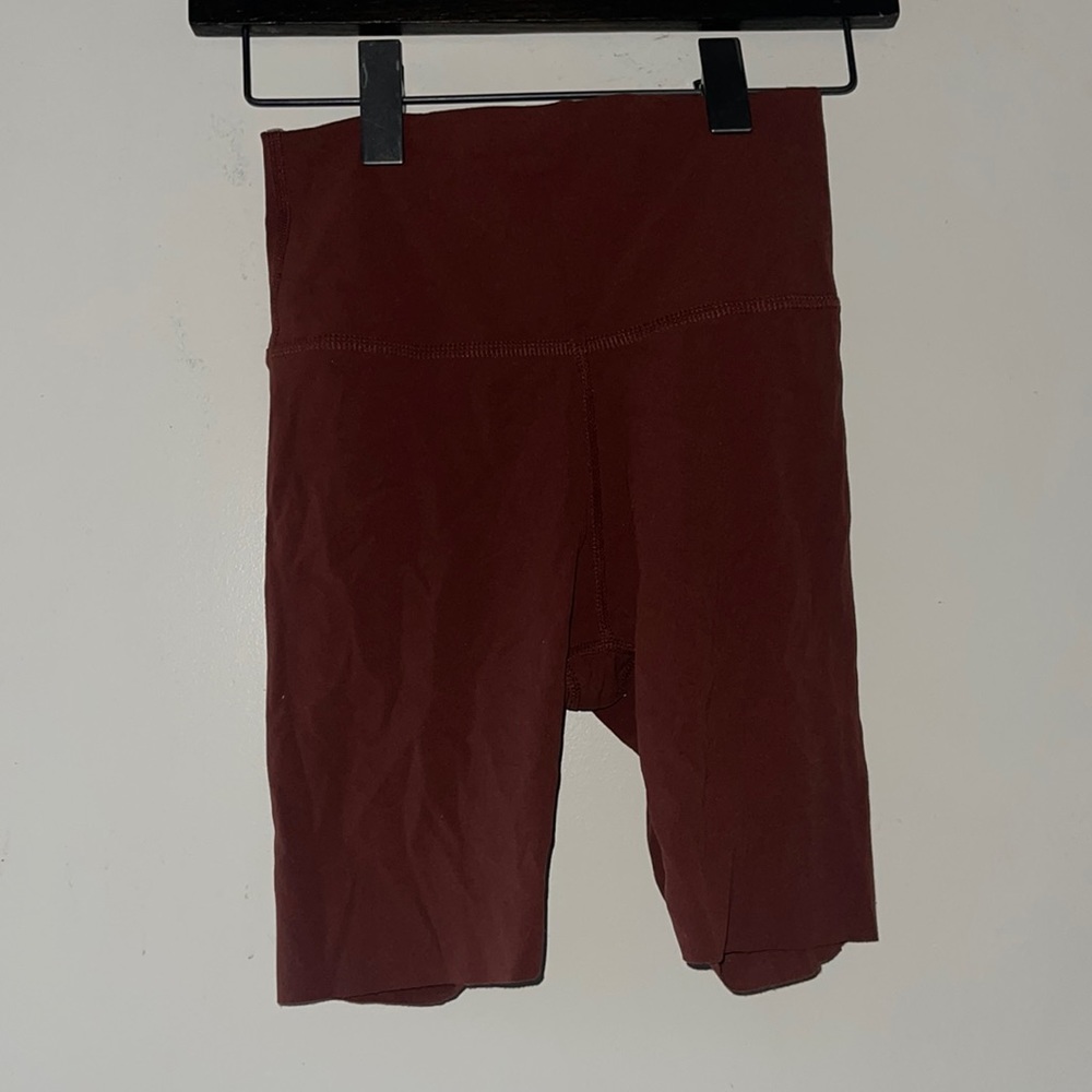 NIKE-S. Dri fit short / dark brown